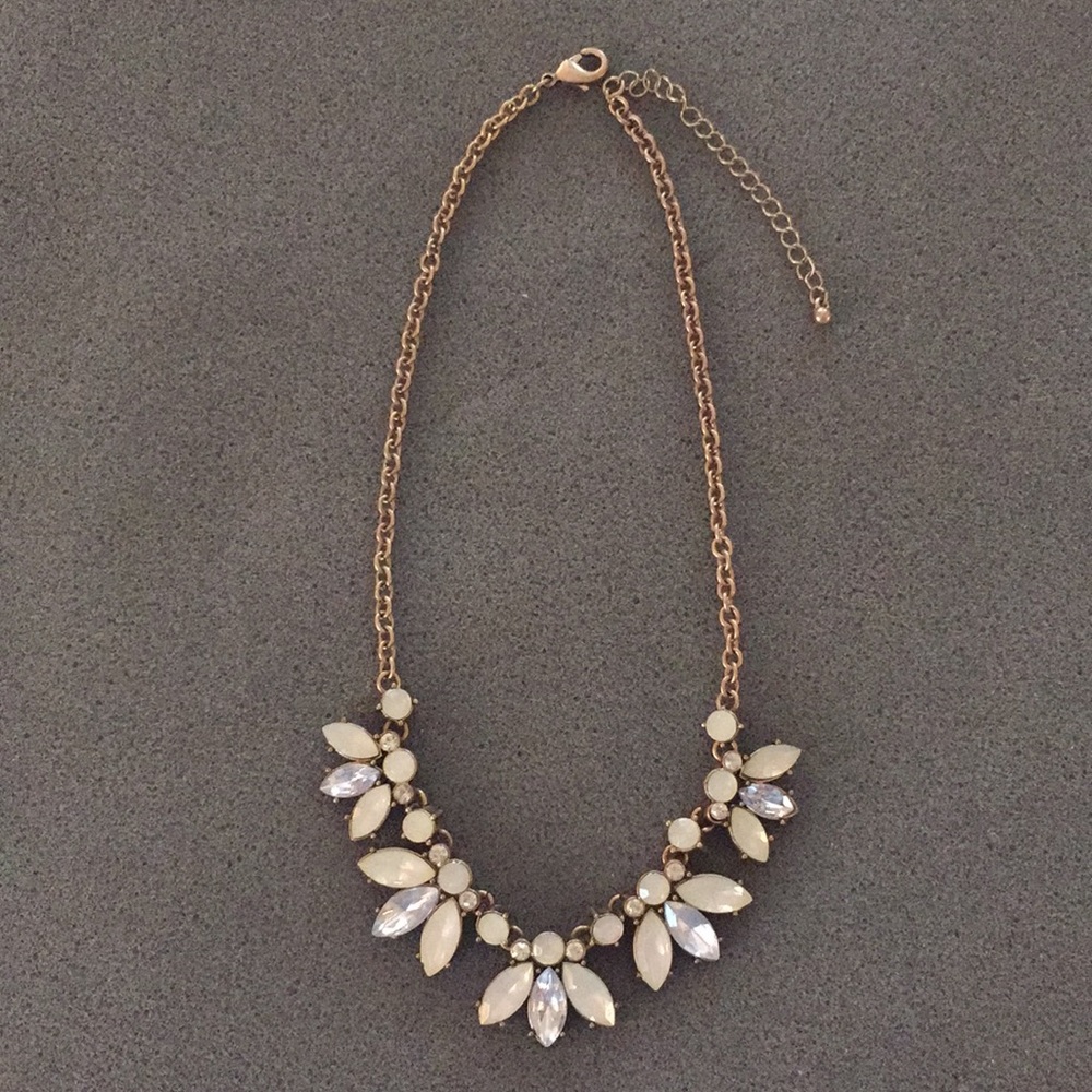 2 Interchangeable Necklaces - Picture 8 of 13